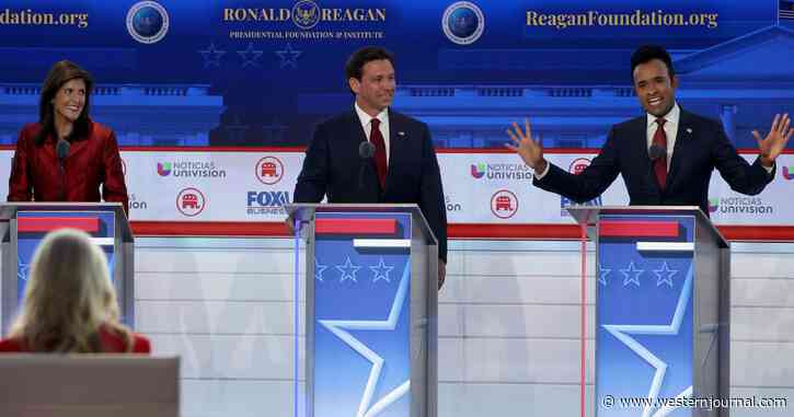 Vivek Ramaswamy Accused of Flip-Flopping After He Called GOP Hopefuls 'Good People'