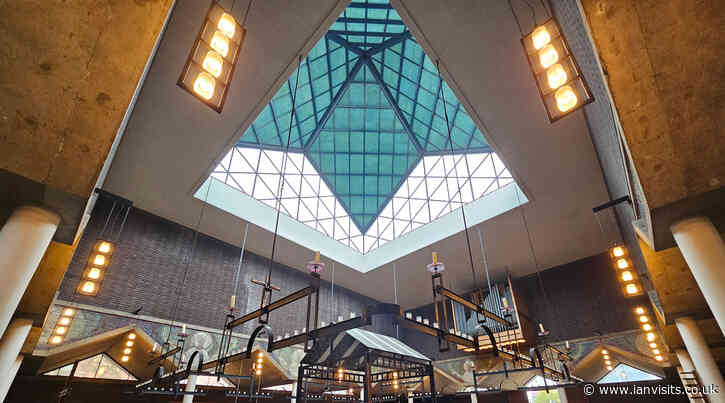 St. Paul’s Bow Common – Discovering one of the UK’s best post-war churches