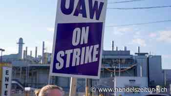 US-Autogewerkschaft UAW verschärft Streik bei GM und Ford