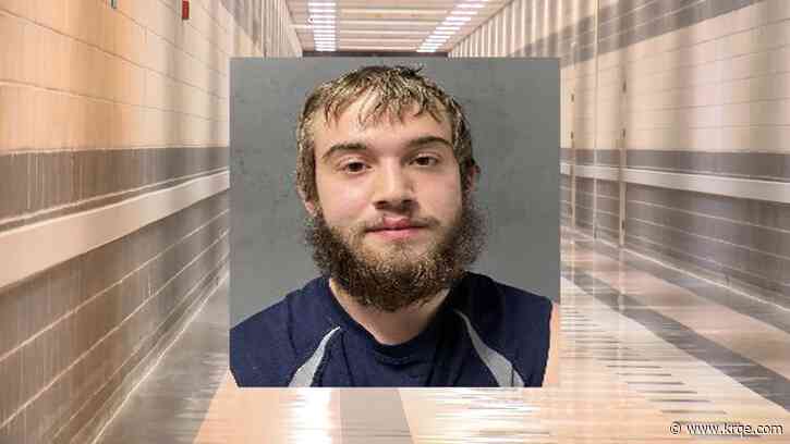 Metro Detention Center officer arrested, booked into detention center