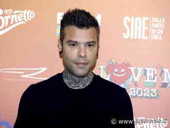 "Mi hanno salvato la vita". Fedez rompe il silenzio dall'ospedale