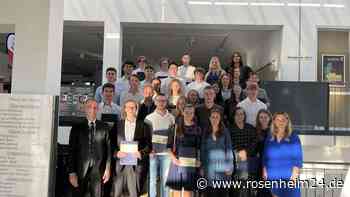 Begabtenehrung in Waldkraiburg: 33 Mal eine 1 vor dem Komma