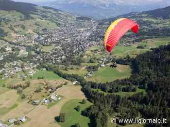 Dramma in Trentino, precipita pilota di parapendio: muore polacco di 58 anni