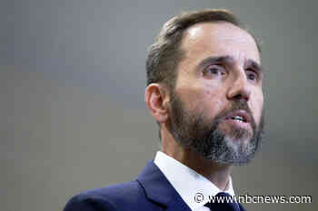 Prosecutors cite Trump remarks about officials in renewed push for narrow gag order