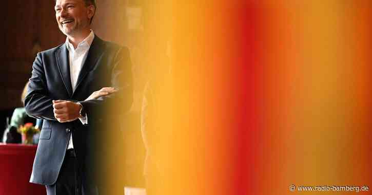 Kohlkönig Lindner zu Besuch beim Oldenburger Kramermarkt