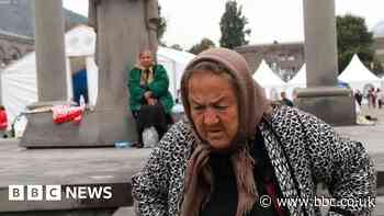 Nagorno-Karabakh: Armenia says 100,000 refugees flee region
