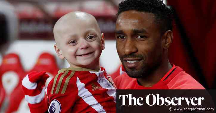 Police investigate after football fans appear to mock death of Bradley Lowery