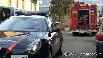 Paura a valle Borghesiana: un incendio distrugge una cabina elettrica. Alimentava un ripetitore