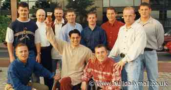 59 faces at long-forgotten Hull Marina bar in 1994