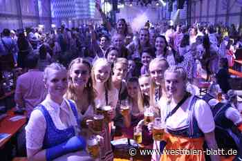 Oktoberfest Löhne: Riesen-Gaudi bei letzter Stadl-Party mit Aischzeit