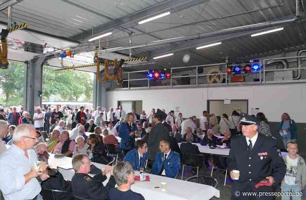 Feuerwehr Kalkar: Festliche Einweihung des neuen Gerätehauses der Freiwilligen Feuerwehr in Wissel