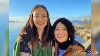 Canada stopped checking kids' spines years ago. Why experts say screening should come back