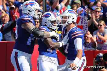 Josh Allen Throws 4 TD Passes, Runs for Score, Bills Rout Division Rival Dolphins 48-20