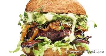 4 Ingredients Food Safety Experts Never Order At A Restaurant