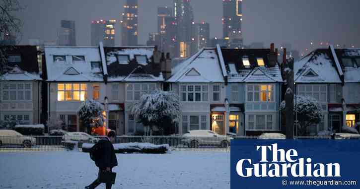 No 10 denies plan to drop fuel payments to maintain pensions’ triple lock