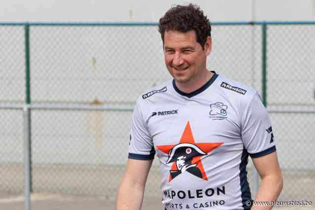 Frederik D’Hollander is opnieuw coach van Jong Essevee en praat voor het eerst na zijn ontslag bij eerste ploeg: “Ik ben geen andere maar een betere trainer geworden”