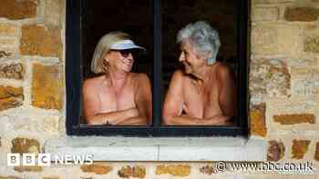 Wellingborough golfers go topless for charity calendar