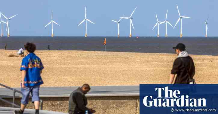 Tory swing voters switch to Labour after Sunak’s green retreat, poll finds