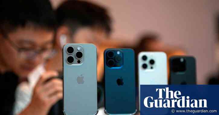 Apple says software bug and certain apps causing iPhone overheating