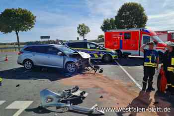 Von Sonne geblendet: Unfall mit drei Verletzten in Bad Wünnenberg