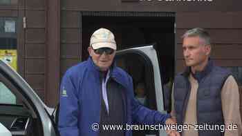 Spaniens Altkönig beendet Heimatbesuch - und hofft auf Rückkehr