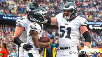 Eagles RG Jurgens week-to-week with foot injury