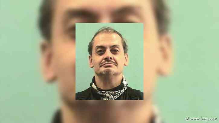 Albuquerque FBI ask for help locating wanted man