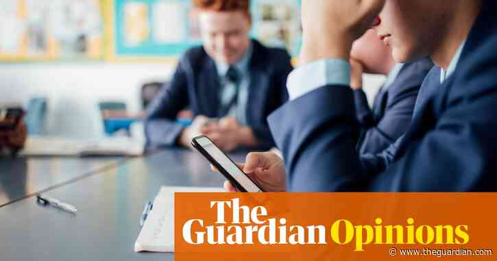 The Guardian view on phones in schools: like the devices, this ban is a distraction | Editorial