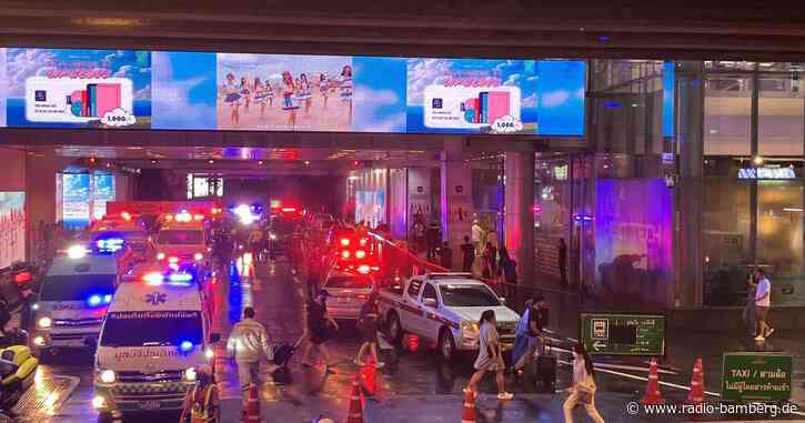 Teenager erschießt drei Menschen in Luxus-Einkaufszentrum