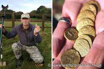 Bovingdon man finds gold coin hoard worth £30,000 in Bucks