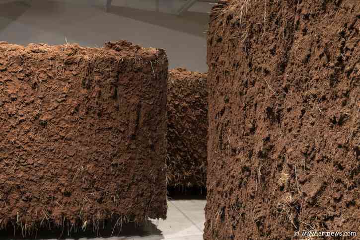 Sculptor Delcy Morelos Gets Gallery Representation with Marian Goodman Ahead of Dia Show