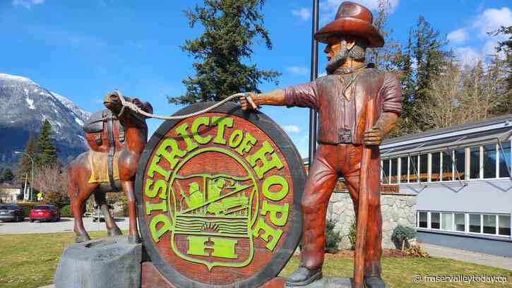 District of Hope calls out company for offering water sampling, treatment services to residents