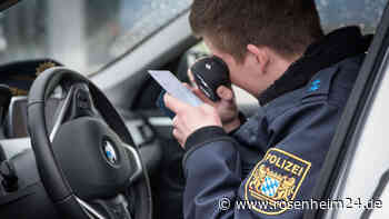 Mazedonischer Autofahrer händigt gefälschten Führerschein aus