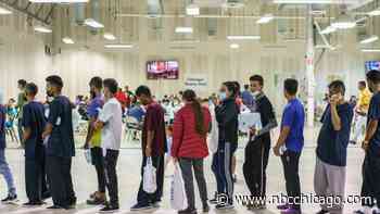 Illinois warned to prepare for up to 25 buses of migrants a day as state pleads for federal help