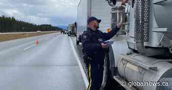 Most commercial vehicles driving in Lake Louise pass inspection, police say