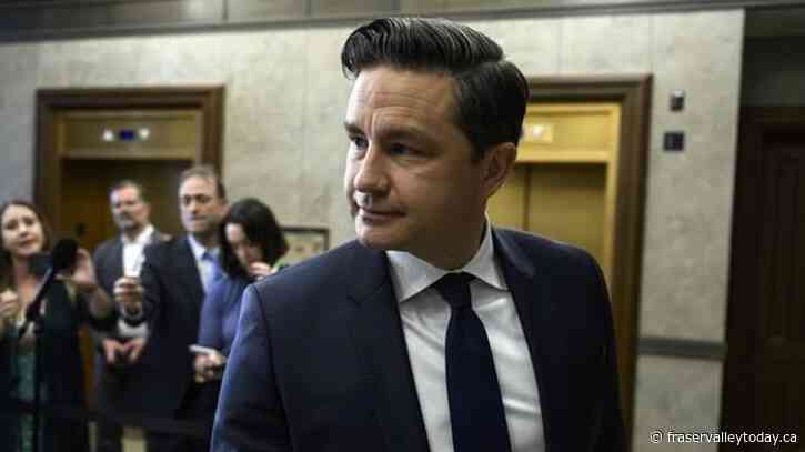 ‘Photography not allowed,’ Poilievre says of ceremony with Algonquin leaders