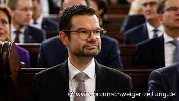 Asylbewerber: Buschmann für Sachleistungen statt Bargeld