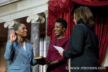 Laphonza Butler is sworn in, filling Dianne Feinstein's Senate seat