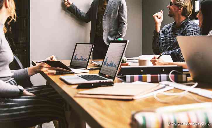 Government vows to act on SME late payments