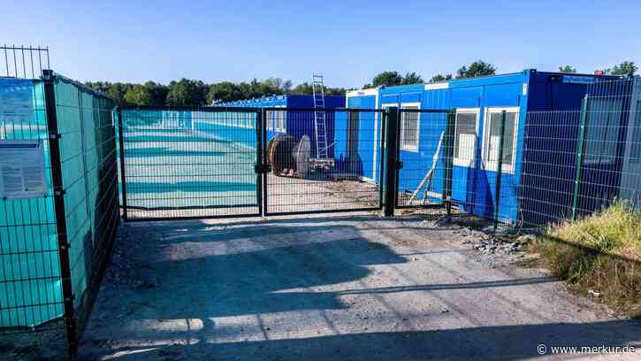 Erste Flüchtlinge in Containerdorf Upahl untergebracht