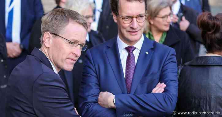 Regierungschefs tanzen zu Ballermann-Hit
