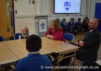 Blackburn MP visits school hit by crumbling concrete confusion
