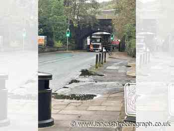 Stubbins: Stuck lorry causes early morning traffic chaos