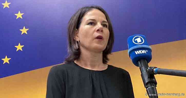 Iranerin im Koma: Baerbock kritisiert Sittenpolizei