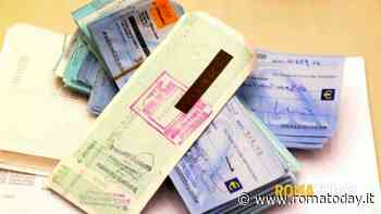 Falsi assegni per acquistare auto e camper, truffatore in manette