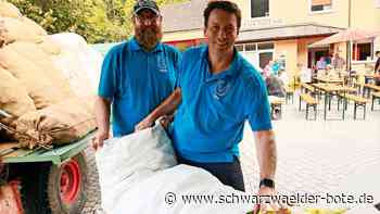 Apfelfest Unterschwandorf: Auch der Nachwuchs presst frischen Saft