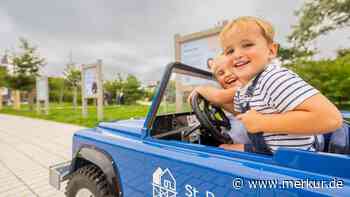 Nordsee-Touristenort lässt Kinder ans Steuer – in E-Autos