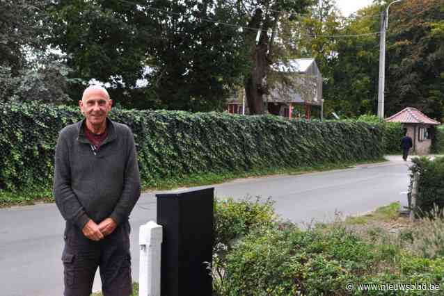 Jeugdverblijf wordt tijdelijk asielcentrum en daar ziet buurt de voordelen van in: “Gratis security ’s nachts”