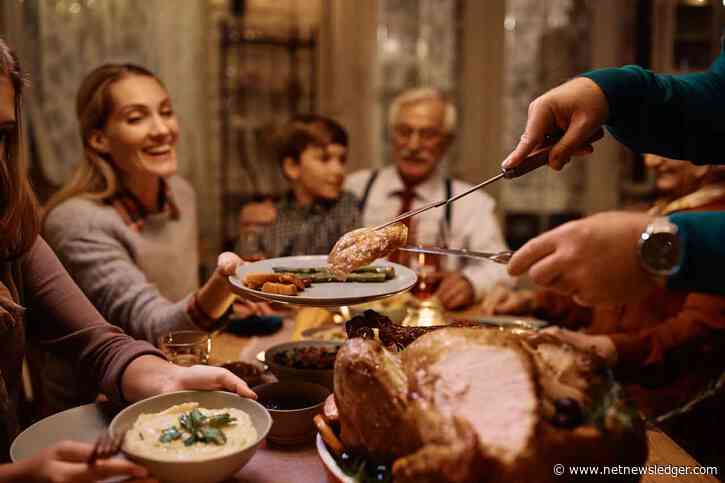 Savouring Tradition: Crafting a Perfect Thanksgiving Family Feast With Roasted Turkey and All the Trimmings