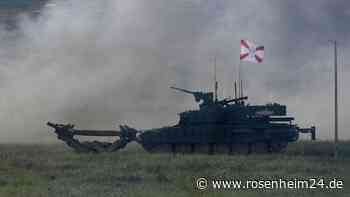 Russland erleidet peinliche Verluste: Super-Panzer wird von eigenen Minen vernichtet